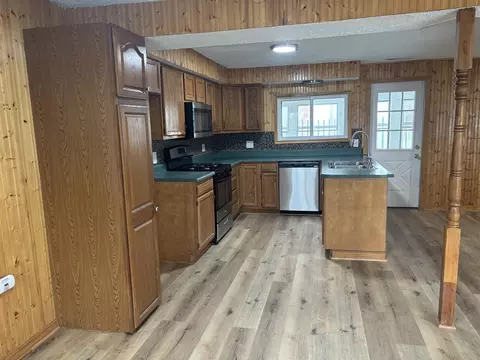 Kitchen - 126 E Maple, Muir, MI 48860 photo 3 of 4