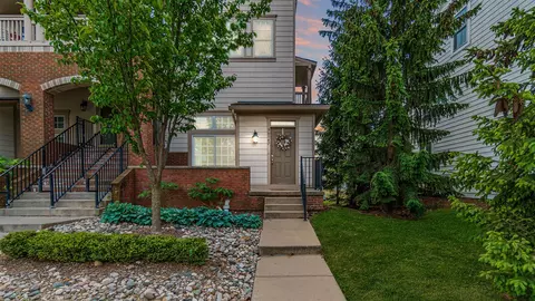 50147 Harding, Canton, MI 48188