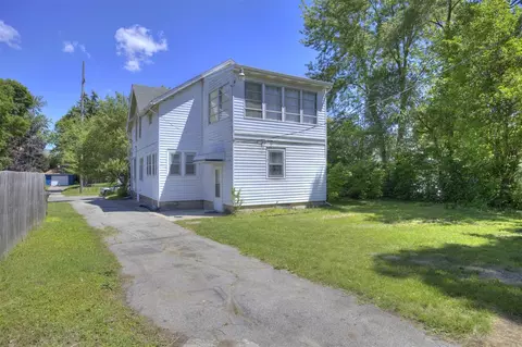 Exterior - 307 Douglas, Jackson, MI 49203 photo 10 of 11