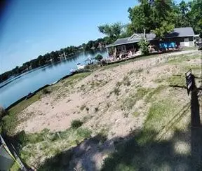 6456 Edgewood, Brighton, MI 48116
