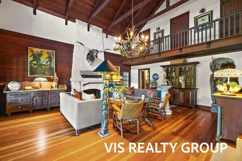 Living - 7265 S Walker, Spring Lake, MI 49456 photo 6 of 12