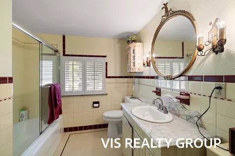Bath - 7265 S Walker, Spring Lake, MI 49456 photo 6 of 8