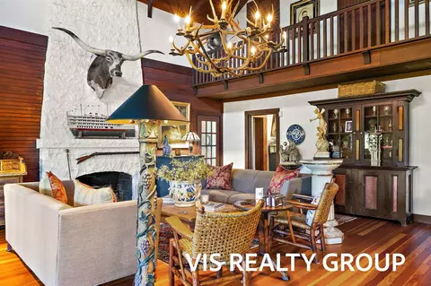 Living - 7265 S Walker, Spring Lake, MI 49456 photo 7 of 12
