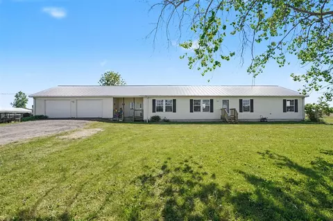 3325 Price, Ravenna, MI 49451