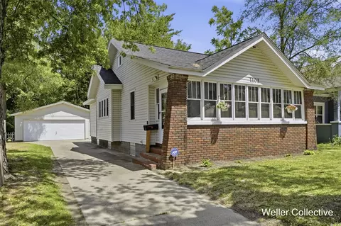 1101 Burton, Grand Rapids, MI 49507