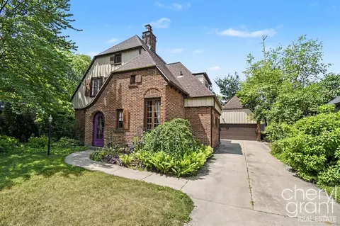 1139 Cadillac, Grand Rapids, MI 49506