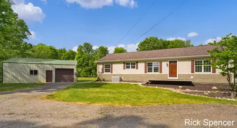 3321 Babylon, Allegan, MI 49010