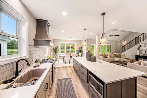 Kitchen - 5182 Grande Vw, Jackson, MI 49201 photo 1 of 3