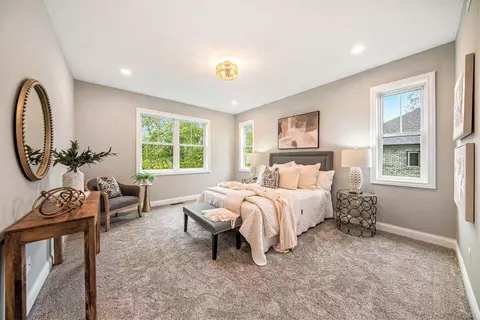 Bedroom - 5182 Grande Vw, Jackson, MI 49201 photo 1 of 5