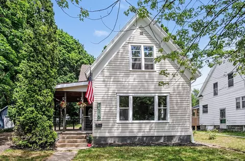 716 S Broas, Belding, MI 48809