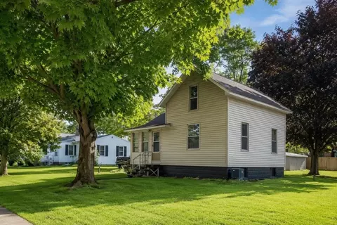 767 Alger, Kalamazoo, MI 49048