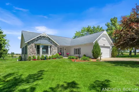 6141 Adams, Zeeland, MI 49464
