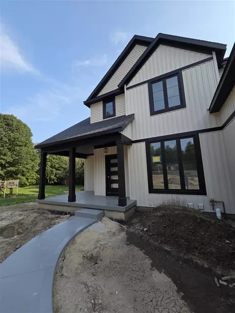Exterior - 8234 Cascade, Ada, MI 49301 photo 3 of 8