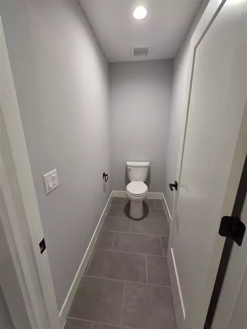 Entry Way - 8234 Cascade, Ada, MI 49301 photo 5 of 5