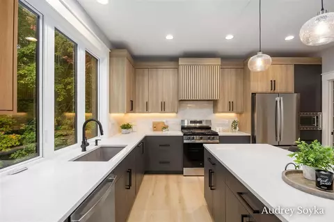 Kitchen - 8234 Cascade, Ada, MI 49301 photo 1 of 4