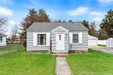 69 Brownell, Grand Rapids, MI 49548