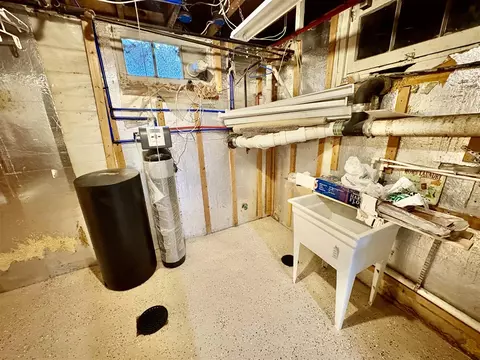 Other - 231 Monroe, Brooklyn, MI 49230 photo 8 of 9