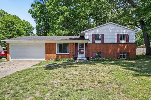 16 Oak Grv, Springfield, MI 49037