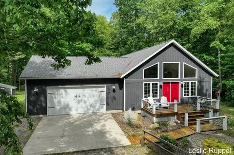 13015 Ritchie, Cedar Springs, MI 49319