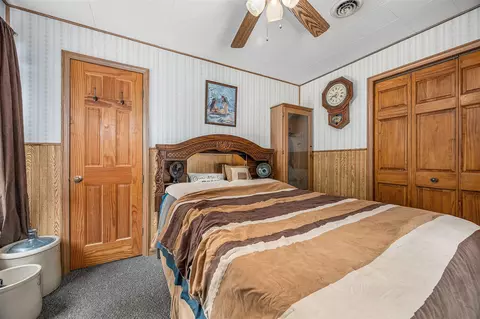Bedroom - 14450 Wing, Bellevue, MI 49021 photo 1 of 1