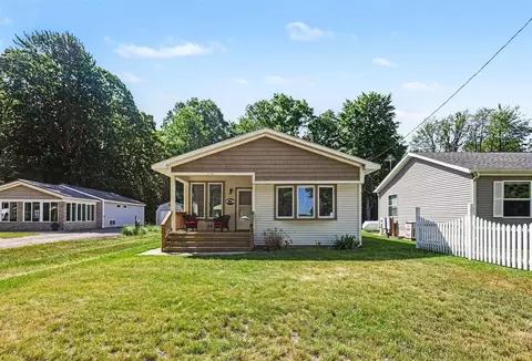 7161 E Lakeshore, Walkerville, MI 49459