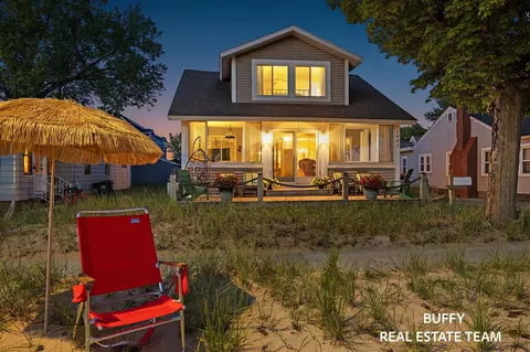 1602 Beach, Muskegon, MI 49441