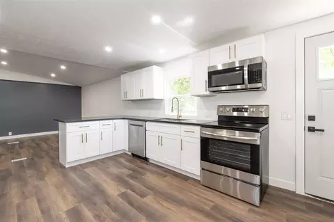 Kitchen - 205 Knott, Niles, MI 49120 photo 1 of 3