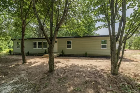Exterior - 205 Knott, Niles, MI 49120 photo 2 of 9