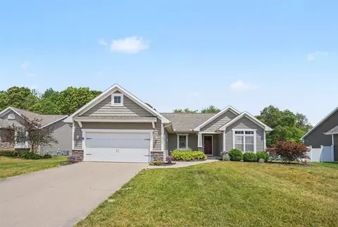 2212 Oakland Farms, Portage, MI 49024