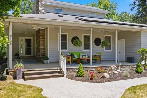 29100 Terrence, Livonia, MI 48154