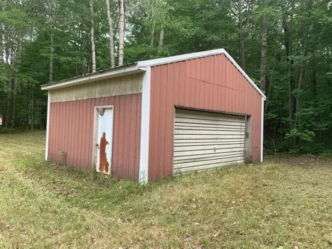 12191 Timber, Rodney, MI 49342