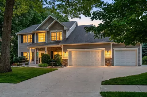 880 Ludington, Portage, MI 49002