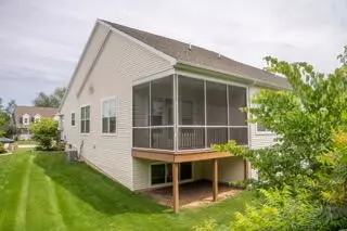 Exterior - 4583 Devon, Jackson, MI 49201 photo 5 of 8