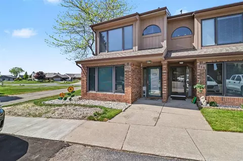 212 Harbor #73, Ludington, MI 49431