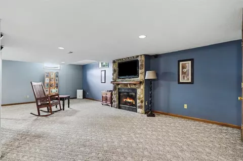Living - 20221 Partello, Marshall, MI 49068 photo 3 of 3