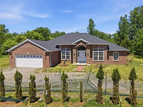 32200 Ecorse, Romulus, MI 48174