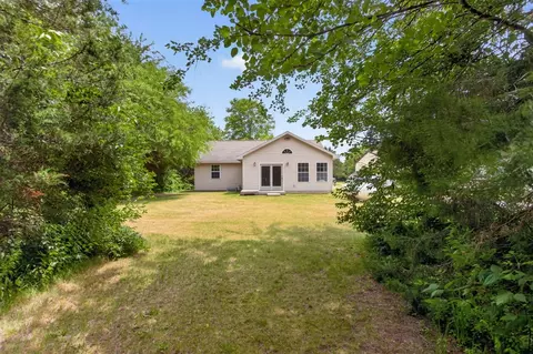 Exterior - 12938 Kelley, Brooklyn, MI 49230 photo 3 of 7