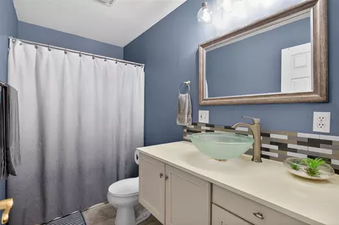 Bath - 12938 Kelley, Brooklyn, MI 49230 photo 1 of 3
