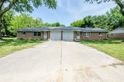 6834 E Napier, Benton Harbor, MI 49022