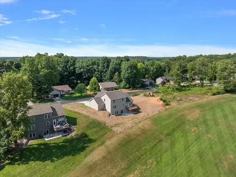 View/Area - 237 Markus Gln, Plainwell, MI 49080 photo 9 of 12