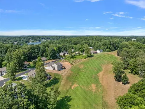 View/Area - 237 Markus Gln, Plainwell, MI 49080 photo 10 of 12