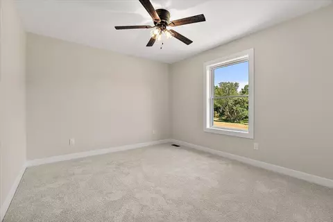 Bedroom - 237 Markus Gln, Plainwell, MI 49080 photo 7 of 10