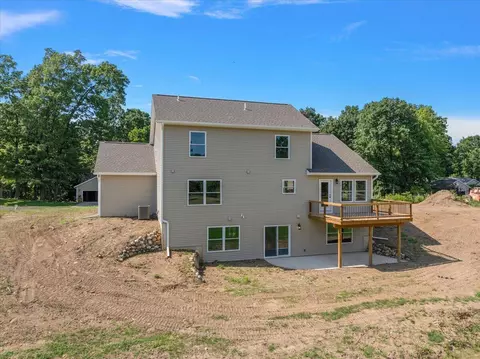 Exterior - 237 Markus Gln, Plainwell, MI 49080 photo 6 of 11