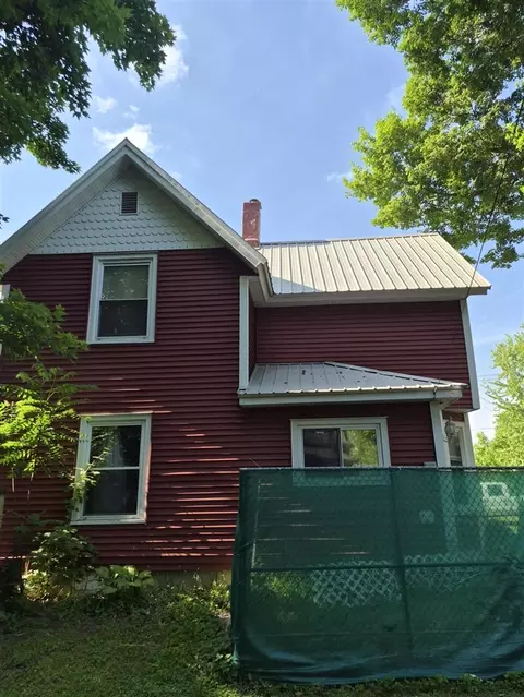 329 Beech, Freeport, MI 49325 photo 3