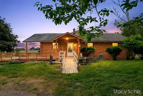 3108 Dumont, Allegan, MI 49010