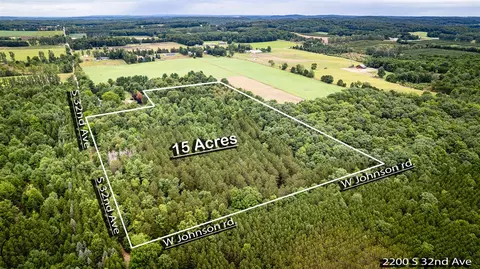 S 32nd, Shelby, MI 49455