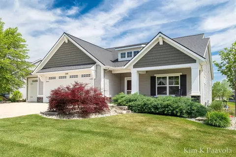 2285 Whistle Crk, Byron Center, MI 49315