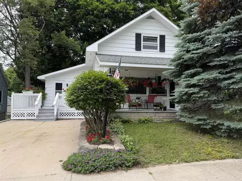 511 E Riv, Cadillac, MI 49601