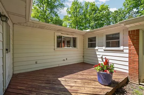 Exterior - 4271 Willis, Milan, MI 48160 photo 4 of 9