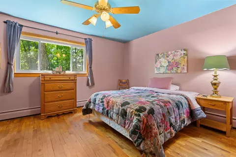 Bedroom - 4271 Willis, Milan, MI 48160 photo 4 of 8